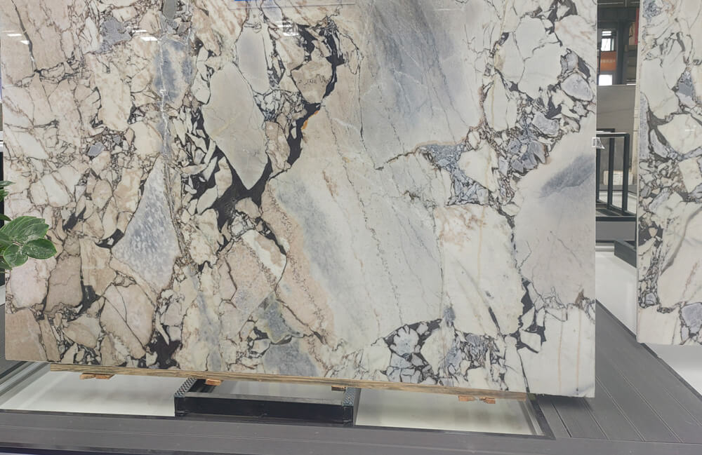 Bvlgari Oro marble slabs