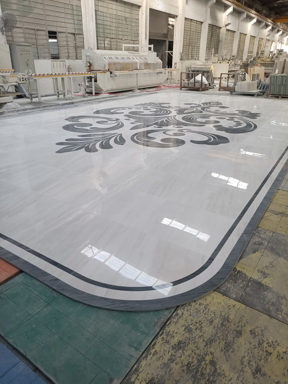 Waterjet design tile